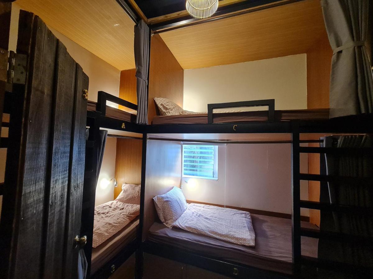 Non House Bangkok บ้านนอนโฮสเทล Ngoại thất bức ảnh